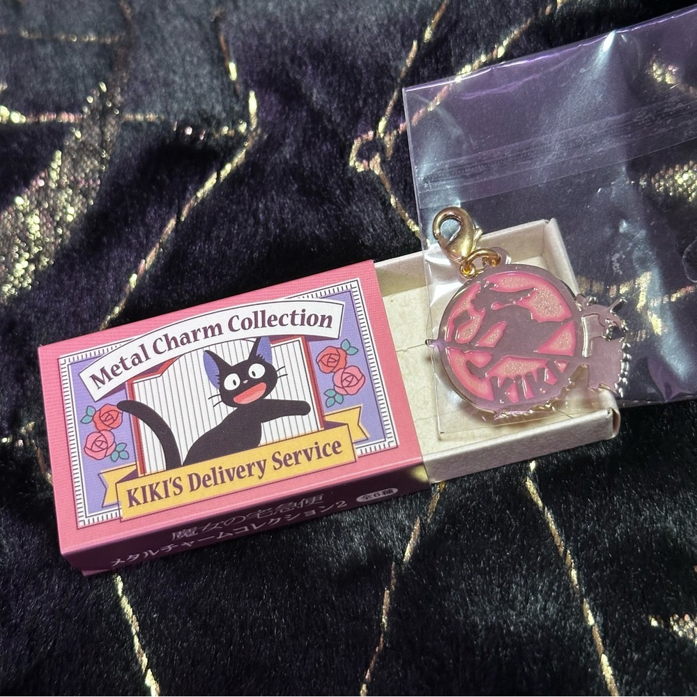 Studio Ghibli Kiki’s Delivery Service Japan Exclusive Enamel Metal Charm Blind